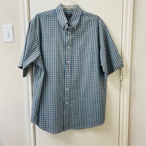 RoundTree & Yorke Button Down